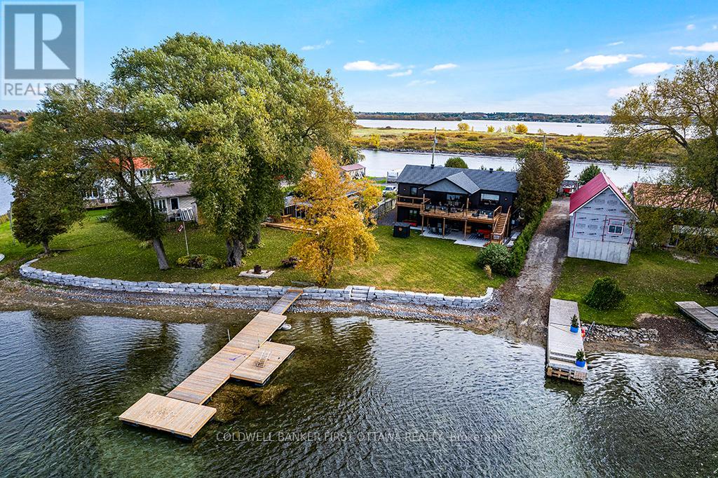 38 TUTTLE POINT ROAD