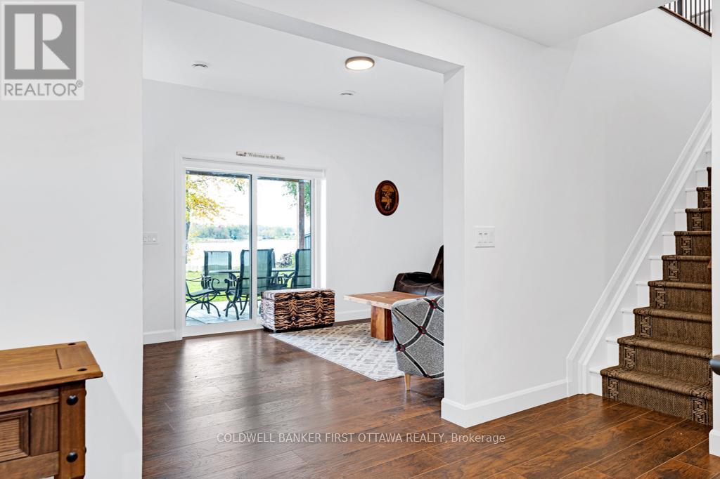 38 TUTTLE POINT ROAD