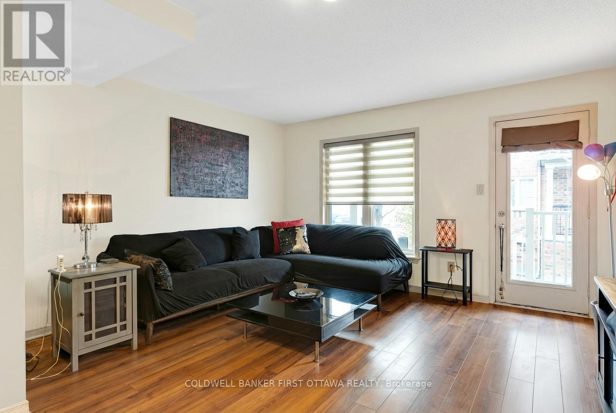 150 URBANCREST PRIVATE