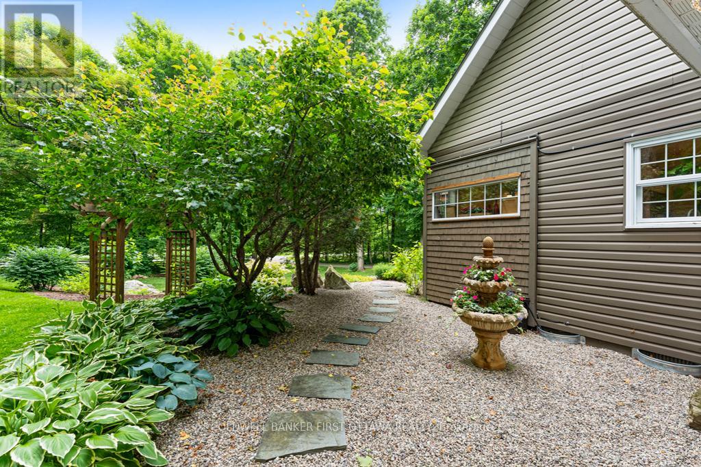 99 OLD KINGSTON ROAD