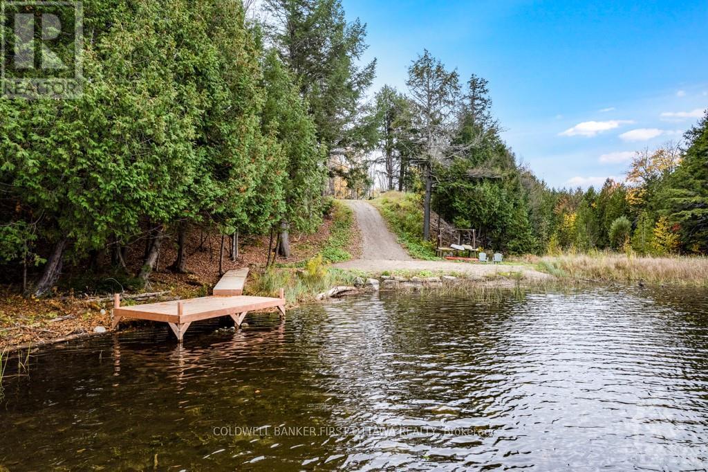 1140 SWAUGERS CREEK LANE