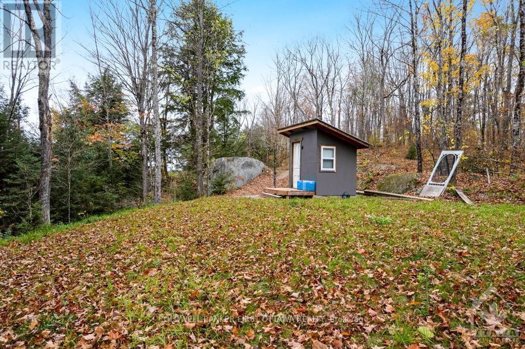 1140 SWAUGERS CREEK LANE