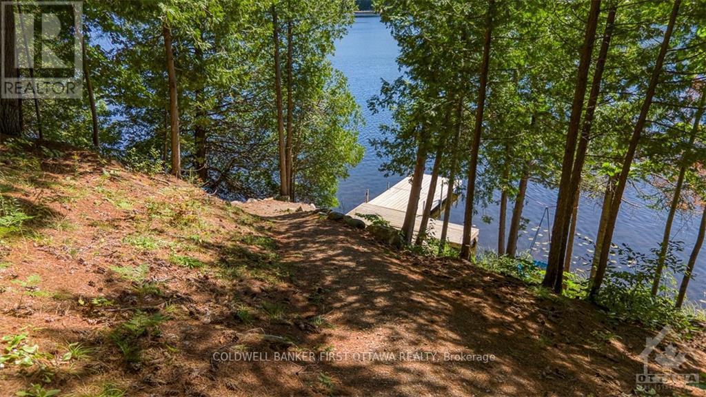 1280 SWAUGERS CREEK LANE