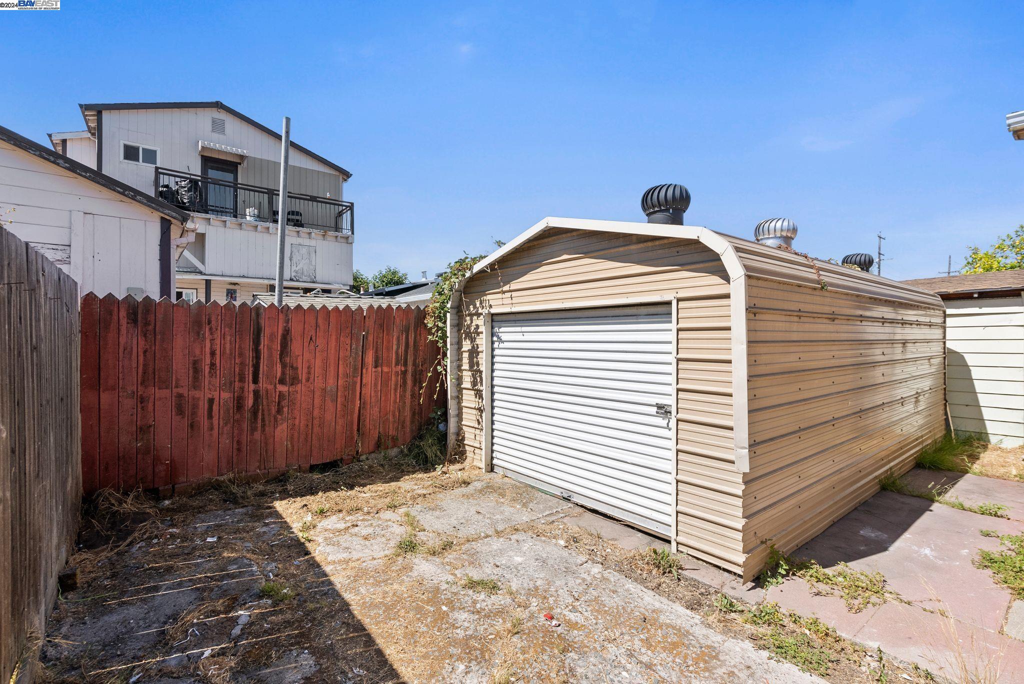 1533 69Th Ave