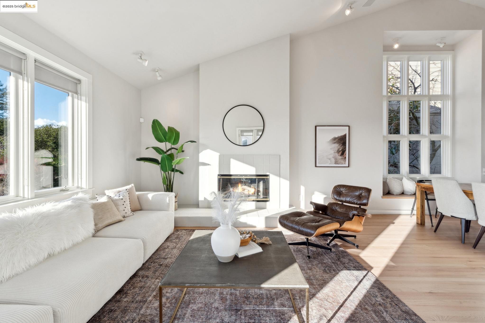 123 Taurus Ave