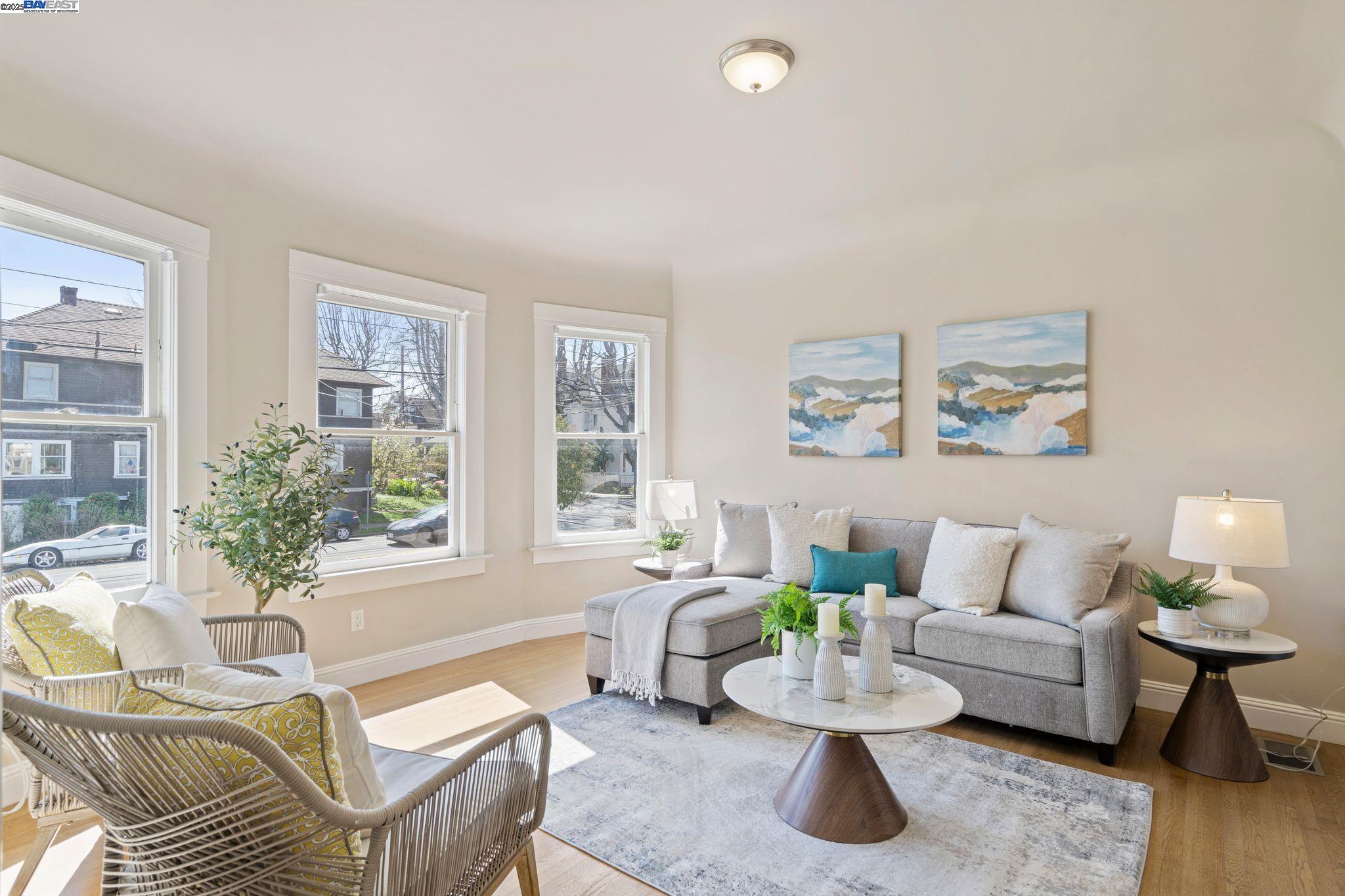 1505 Santa Clara