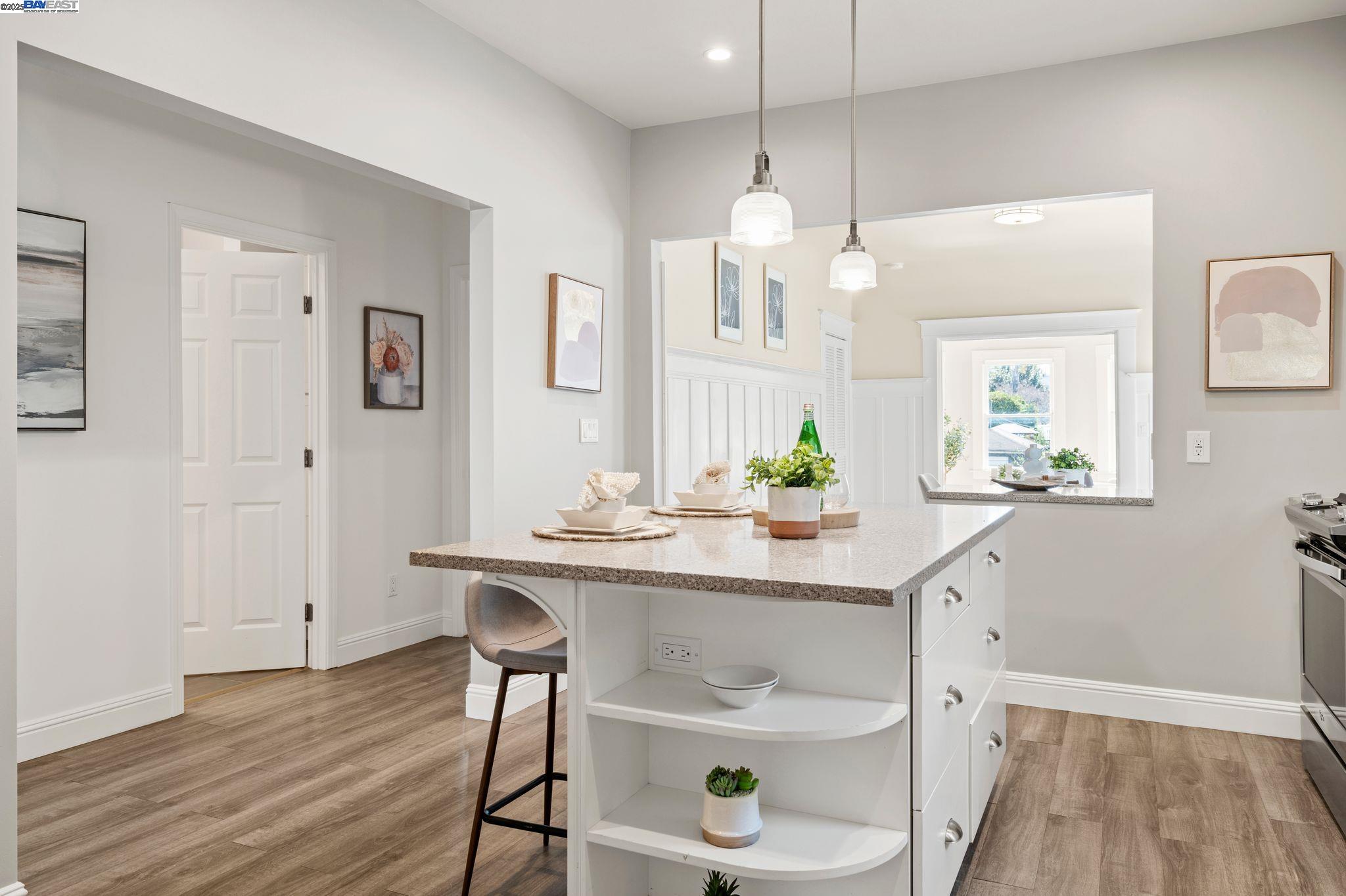 1505 Santa Clara