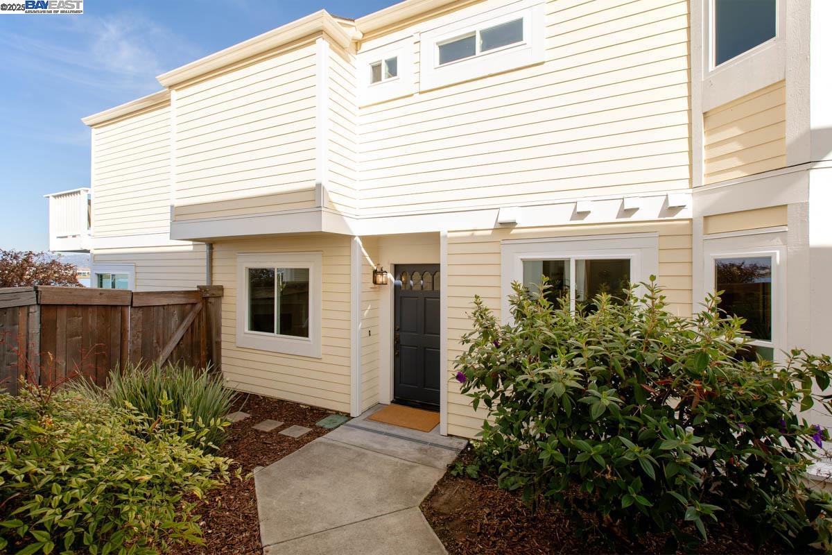 53 Bay Park Ter