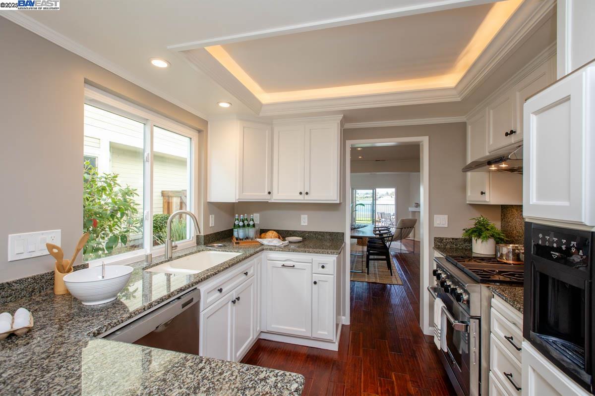 53 Bay Park Ter