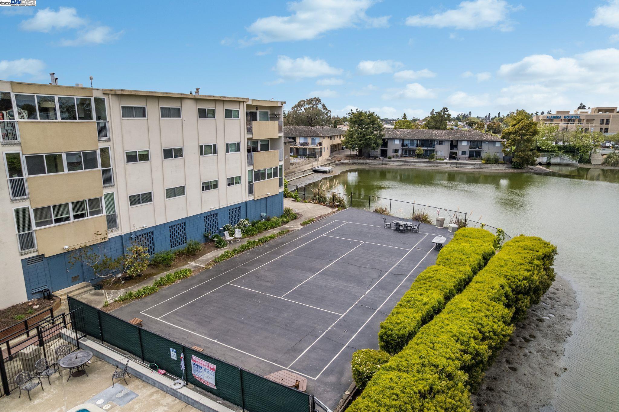 2137 Otis Dr # 107