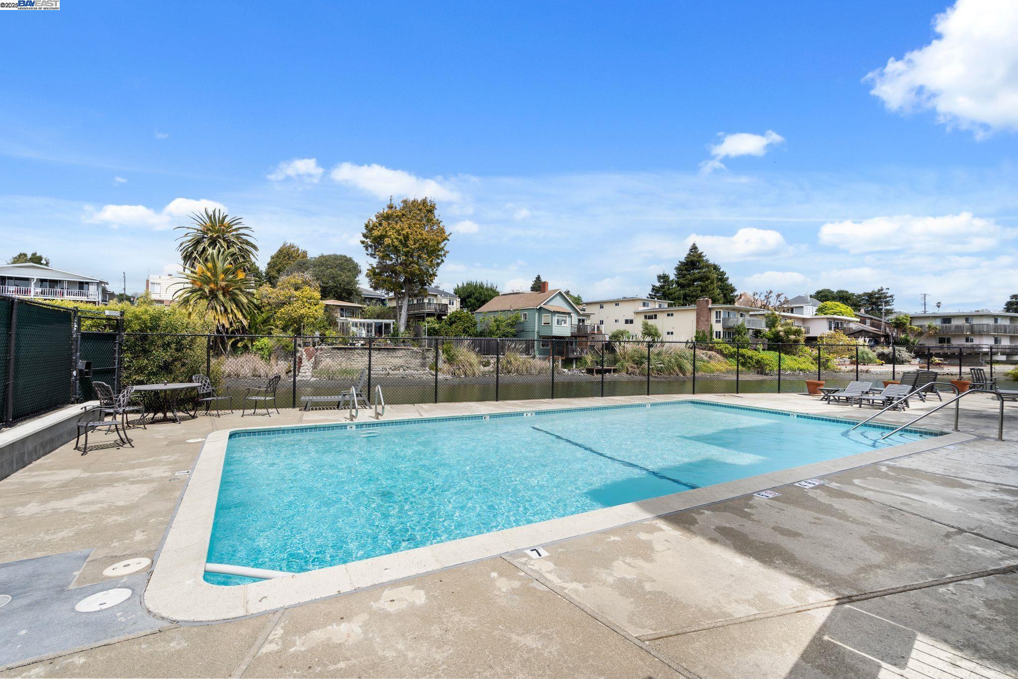 2137 Otis Dr # 107