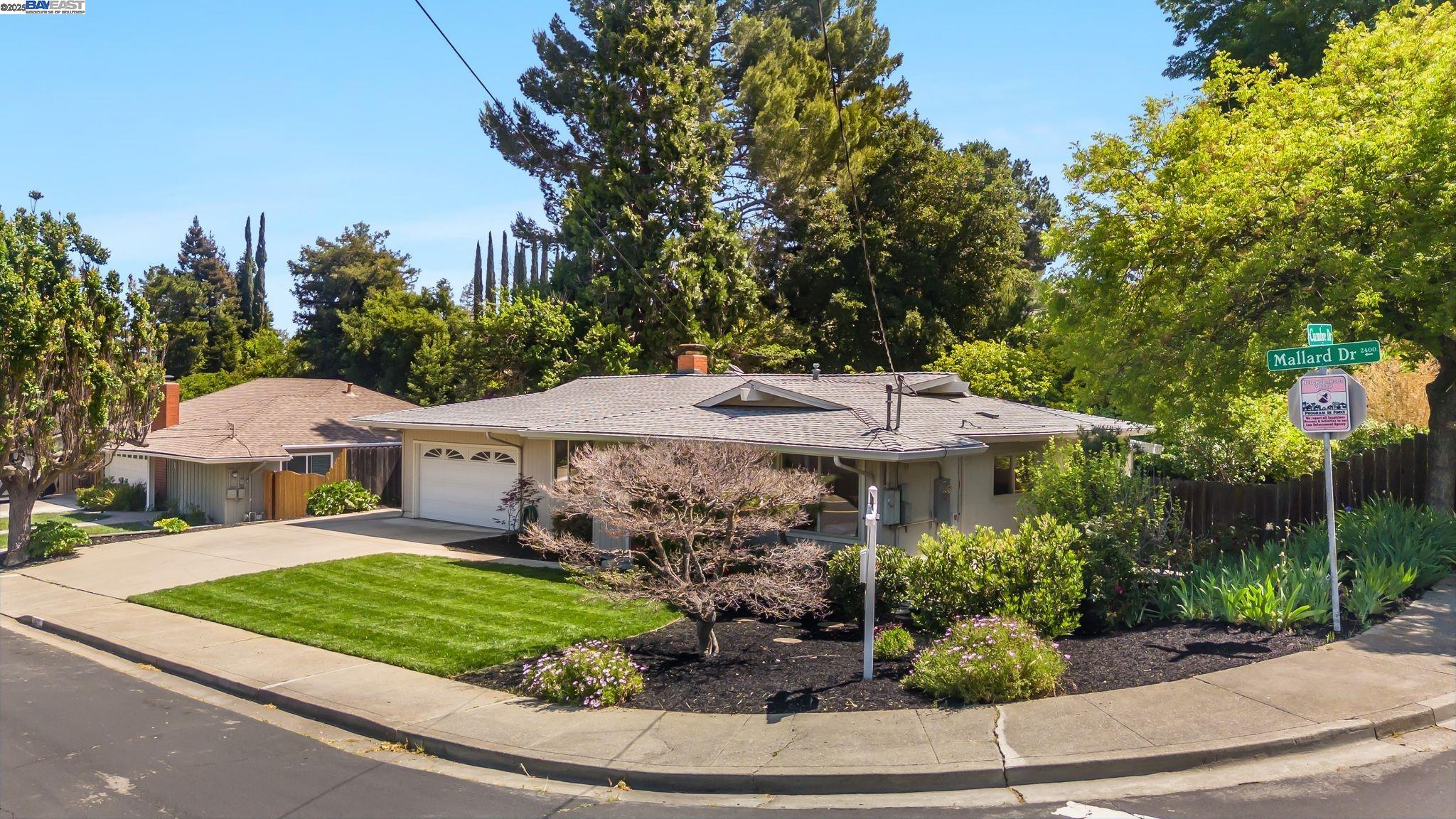 2371 Mallard Dr