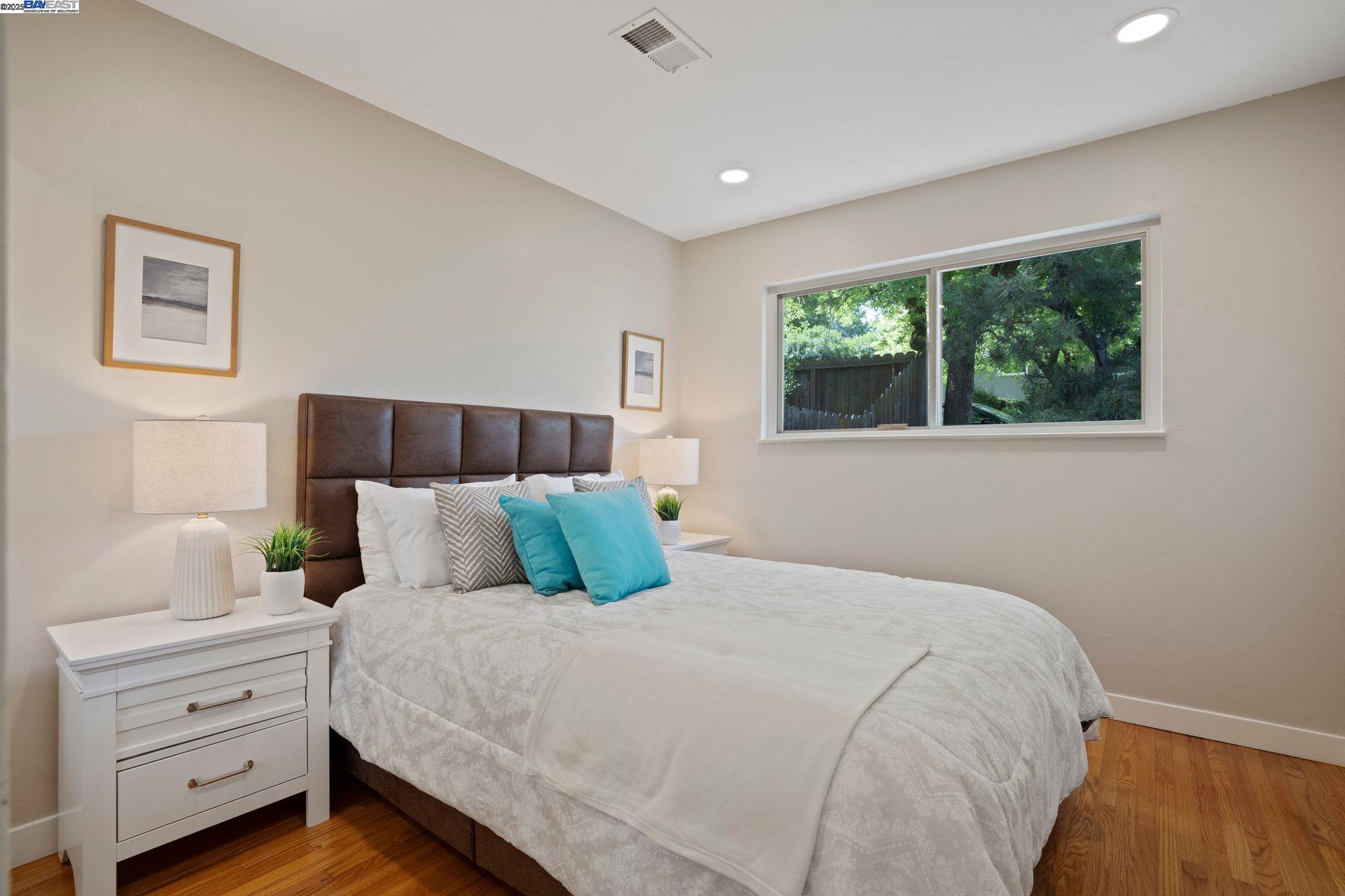 2371 Mallard Dr