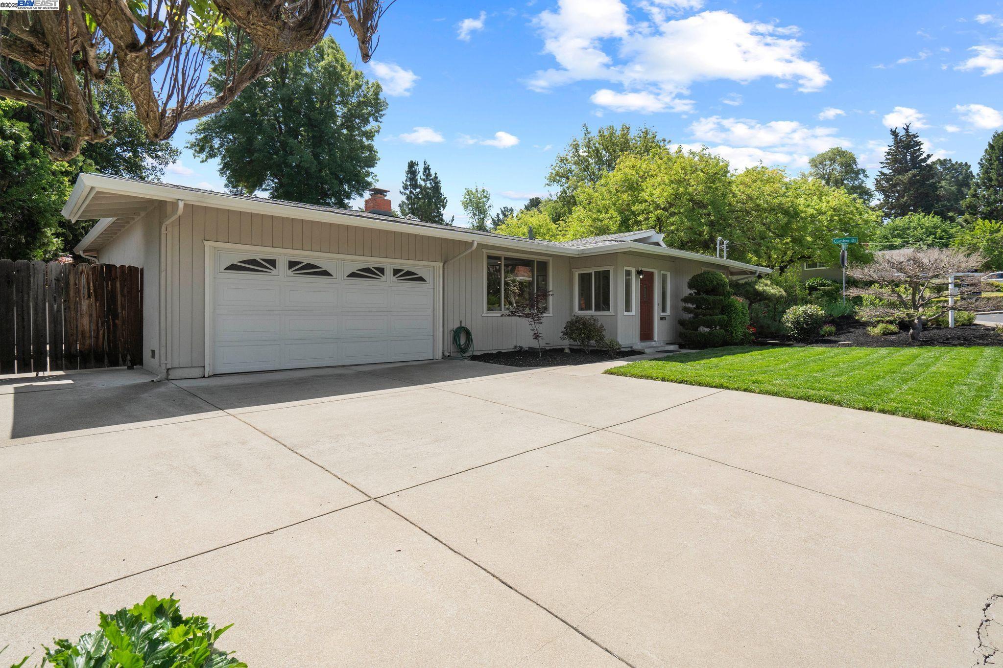 2371 Mallard Dr