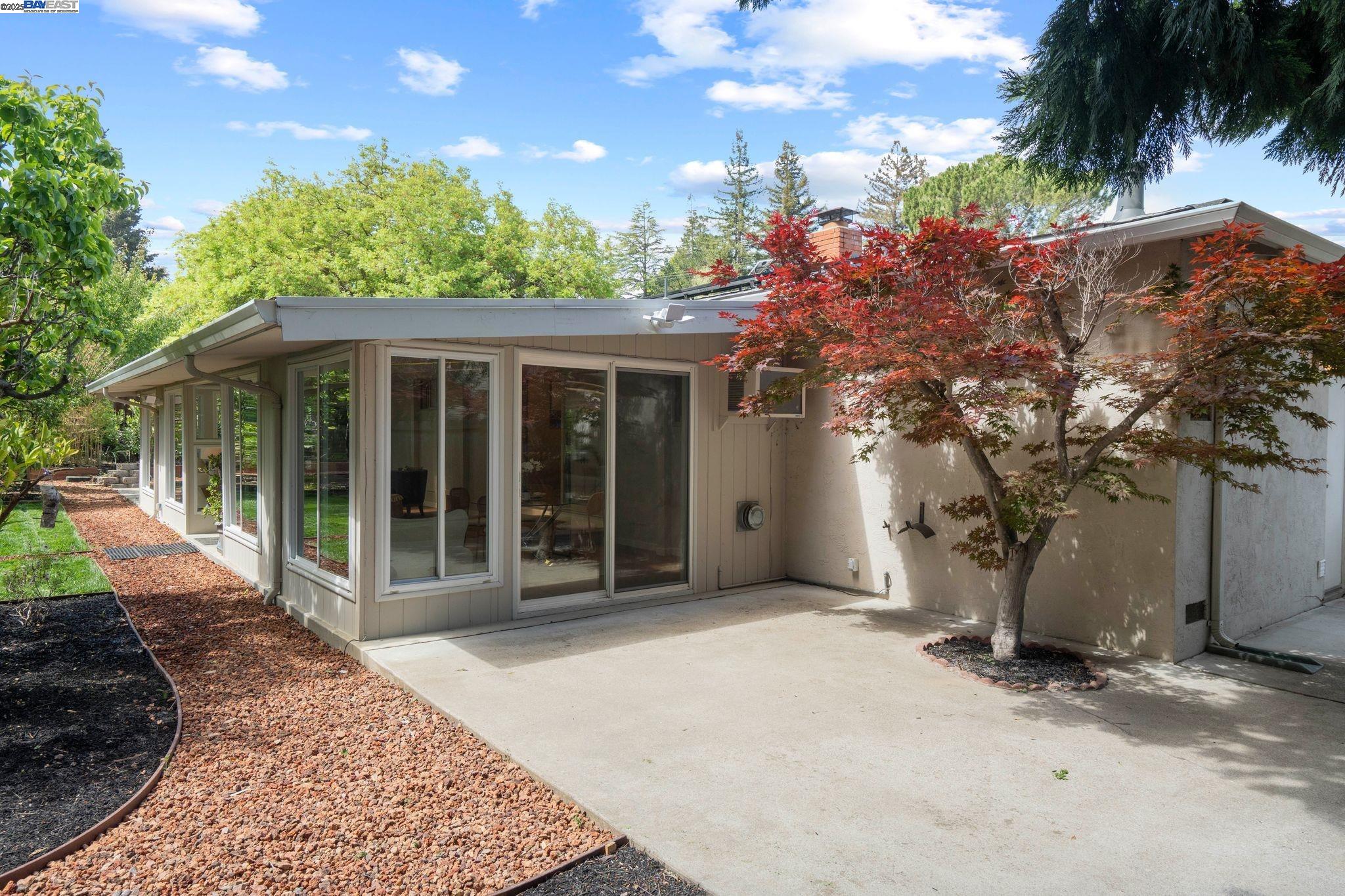 2371 Mallard Dr