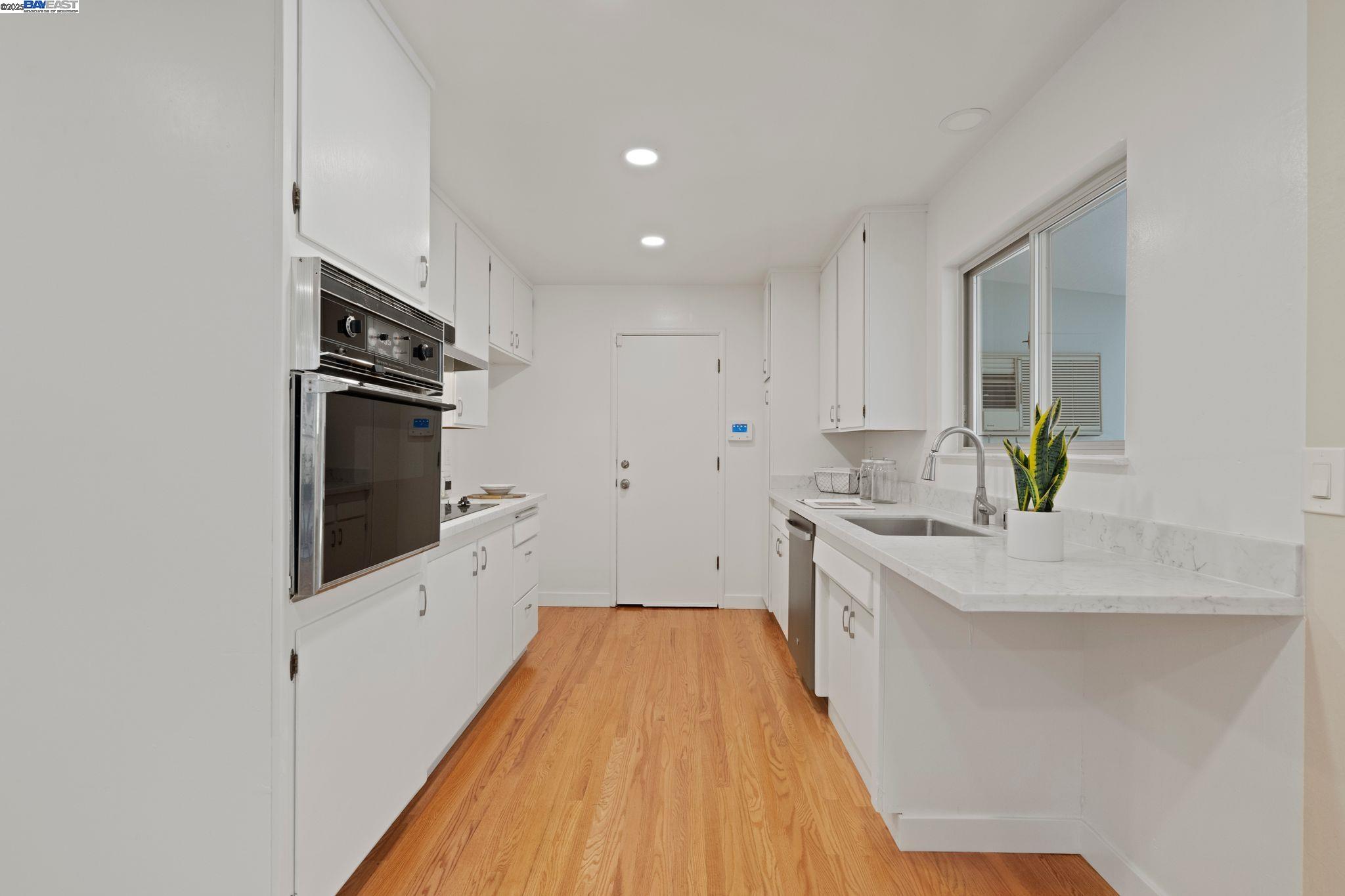 2371 Mallard Dr