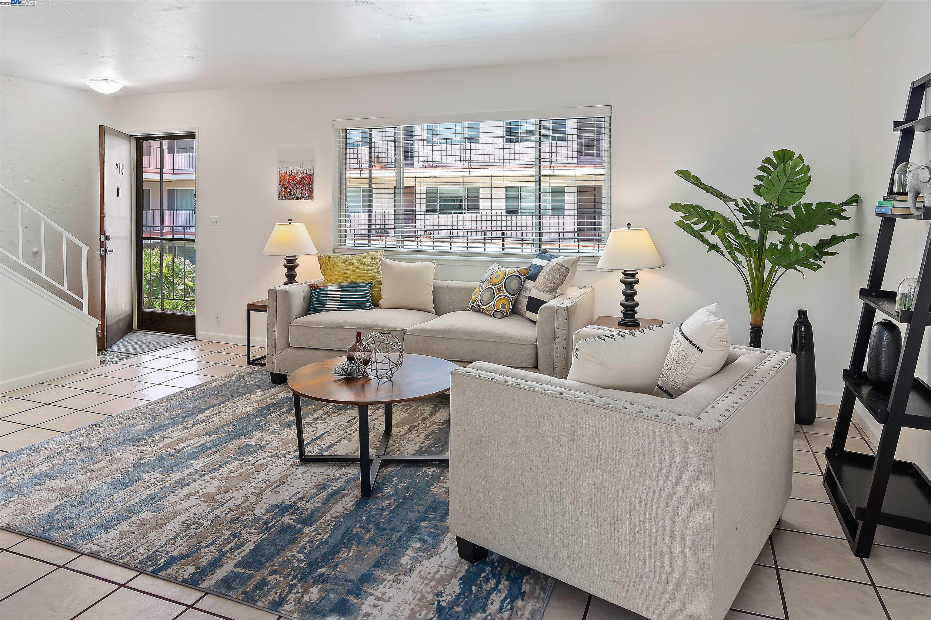 2133 Santa Clara Ave # 214