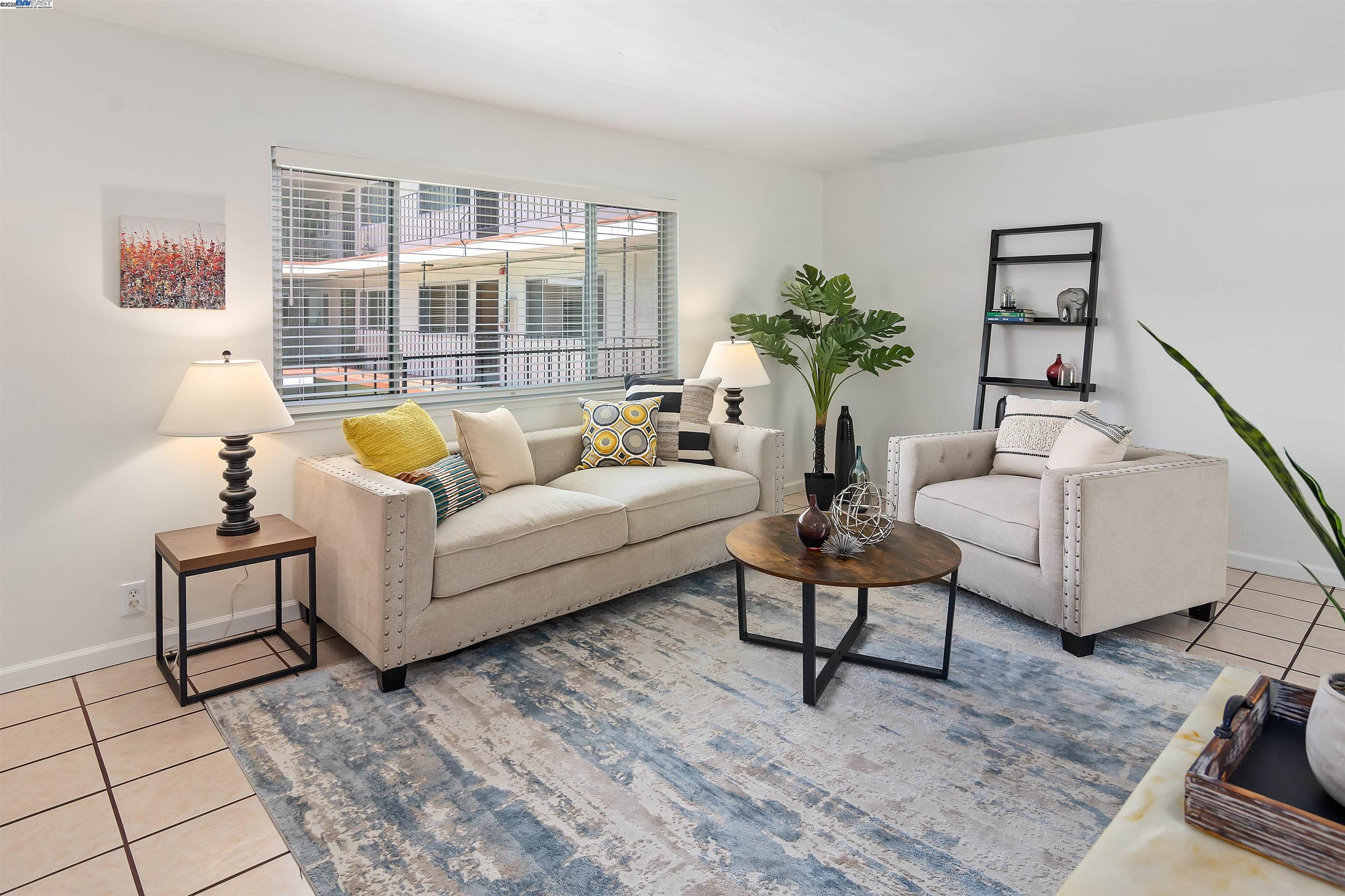 2133 Santa Clara Ave # 214