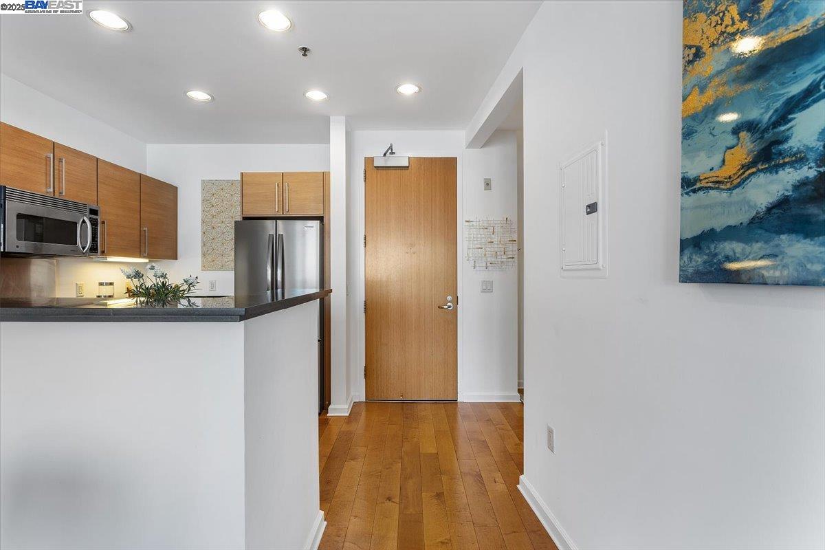 200 2nd St # 503