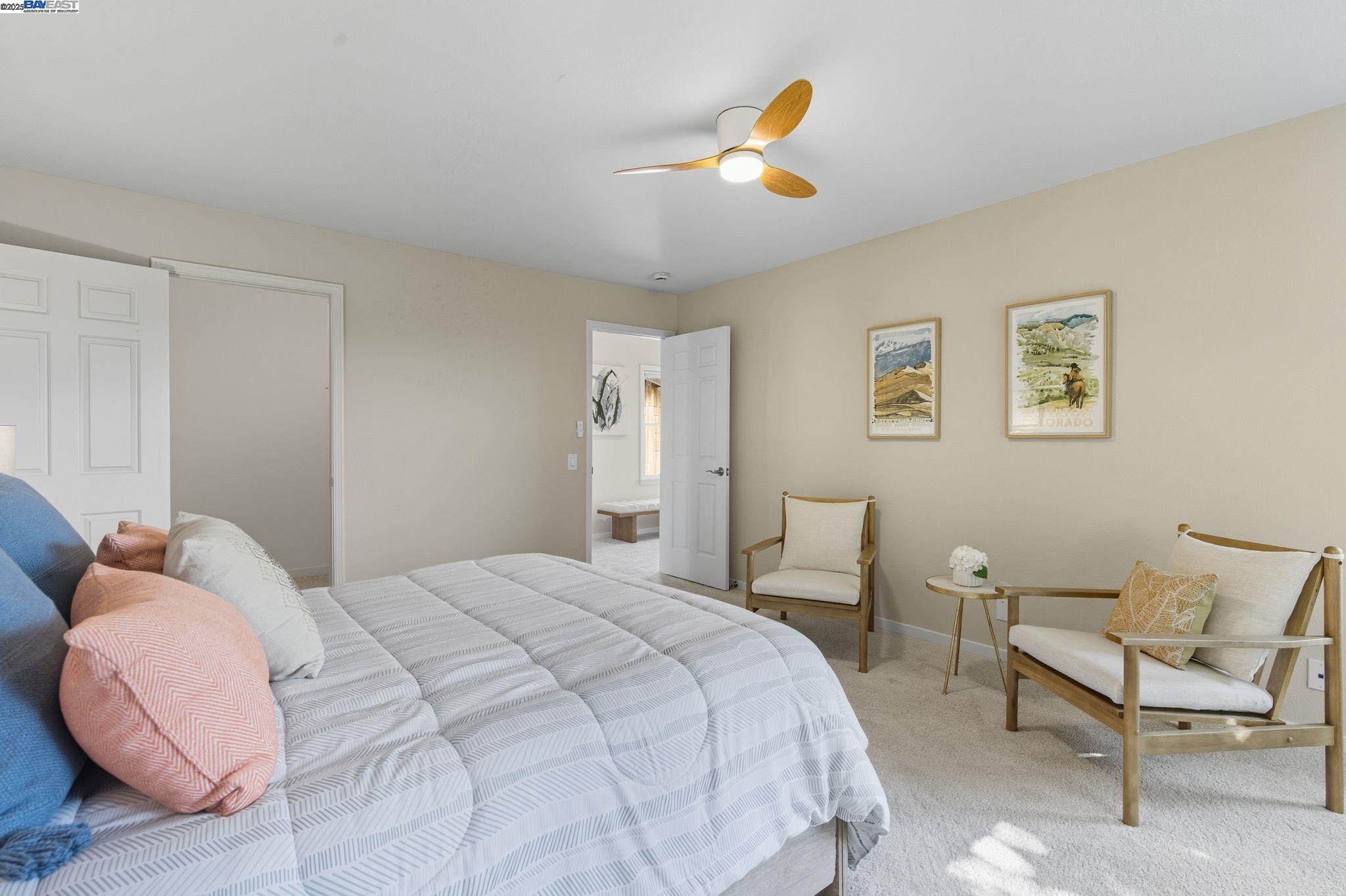 642 Centre Ct
