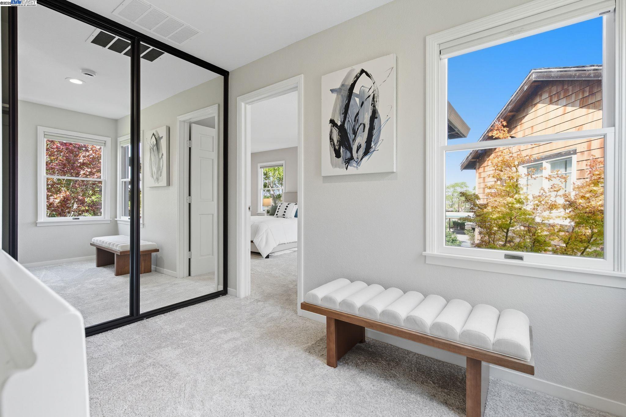 642 Centre Ct