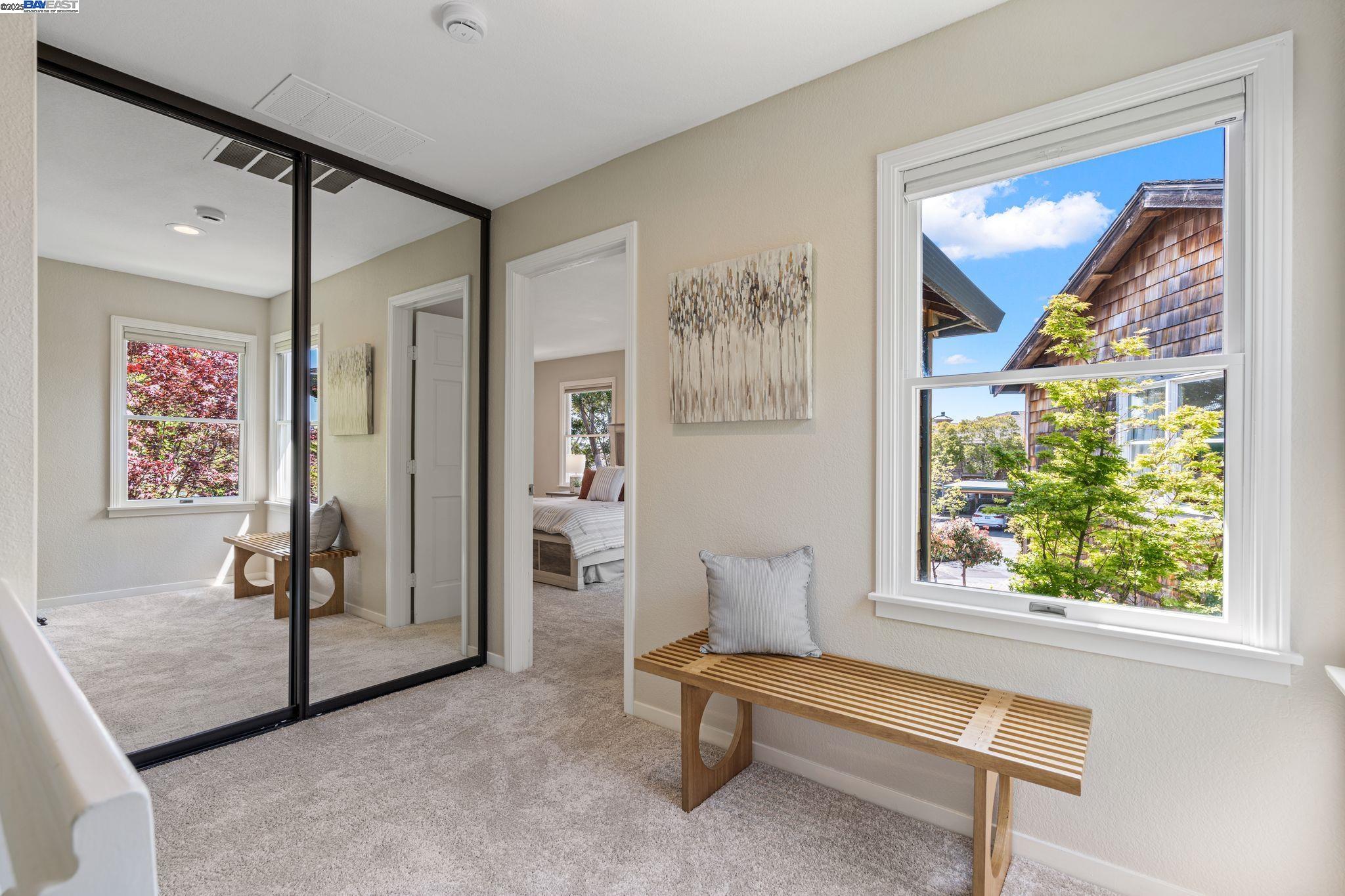 642 Centre Ct