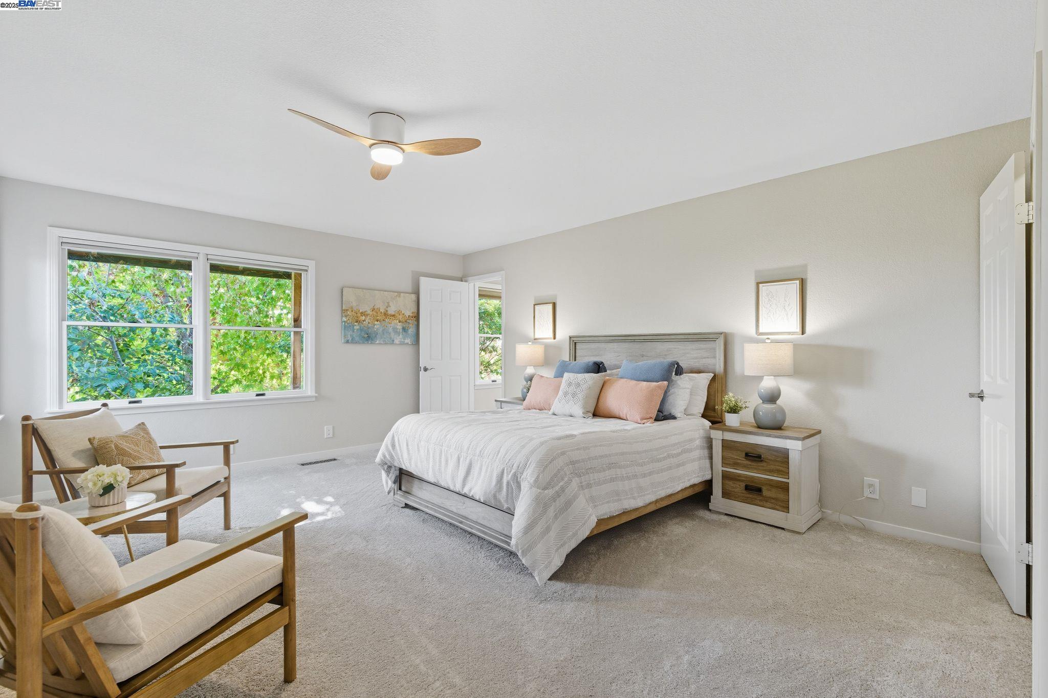 642 Centre Ct