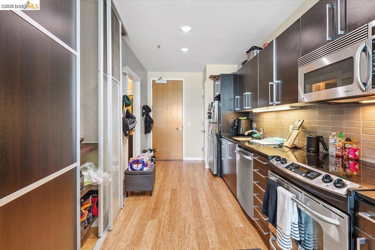 200 2Nd St # 309