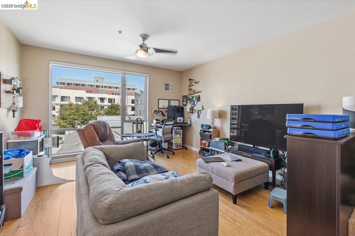 200 2Nd St # 309