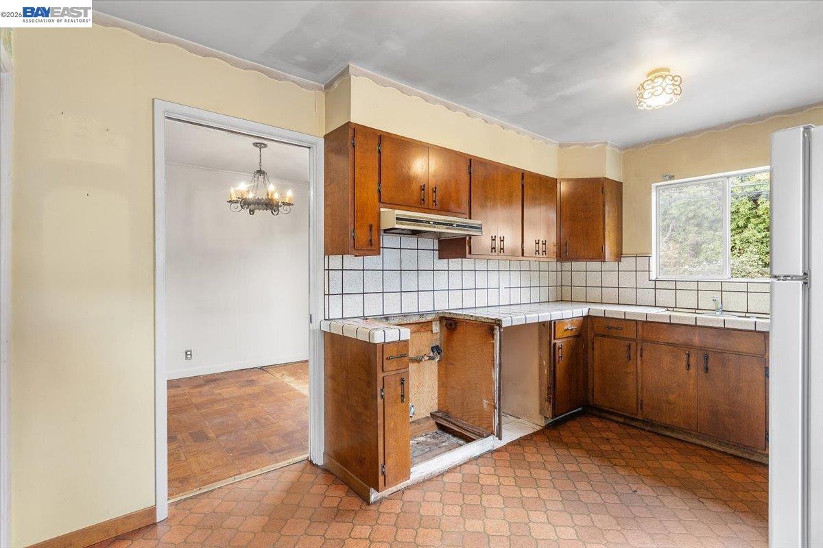 4105 Branson Dr
