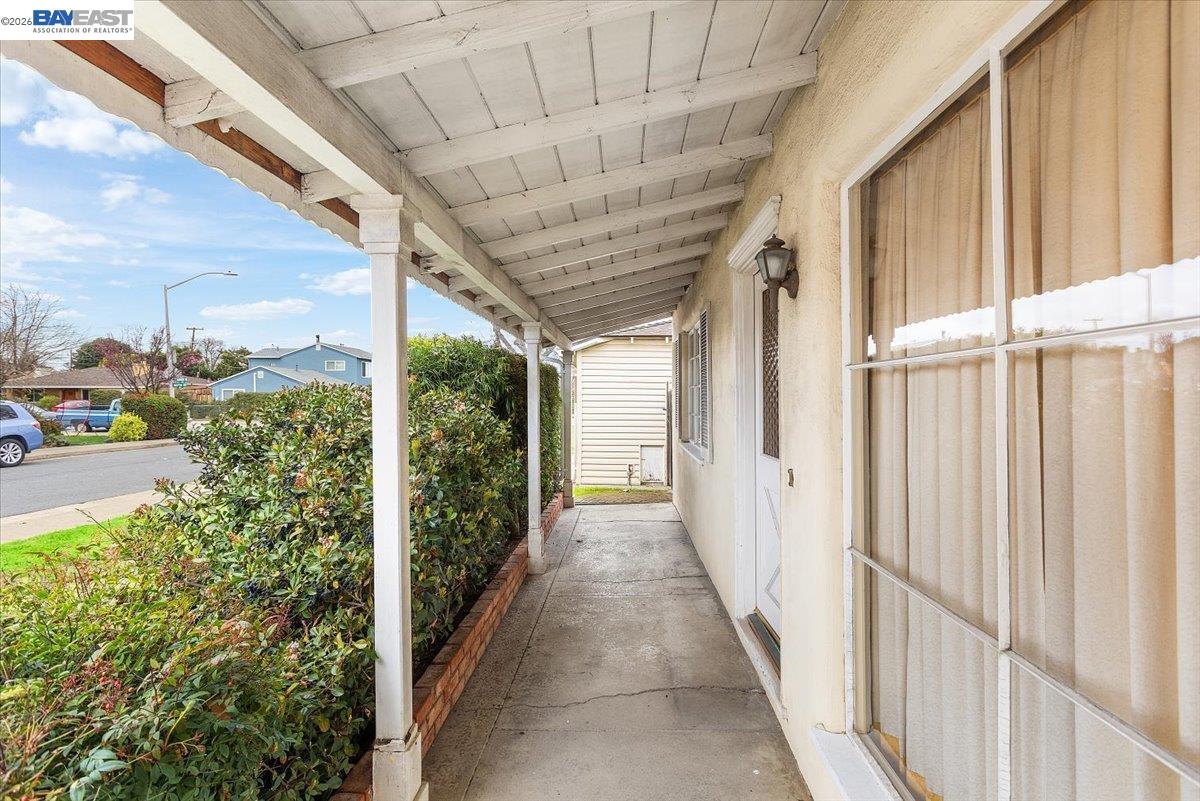 4105 Branson Dr