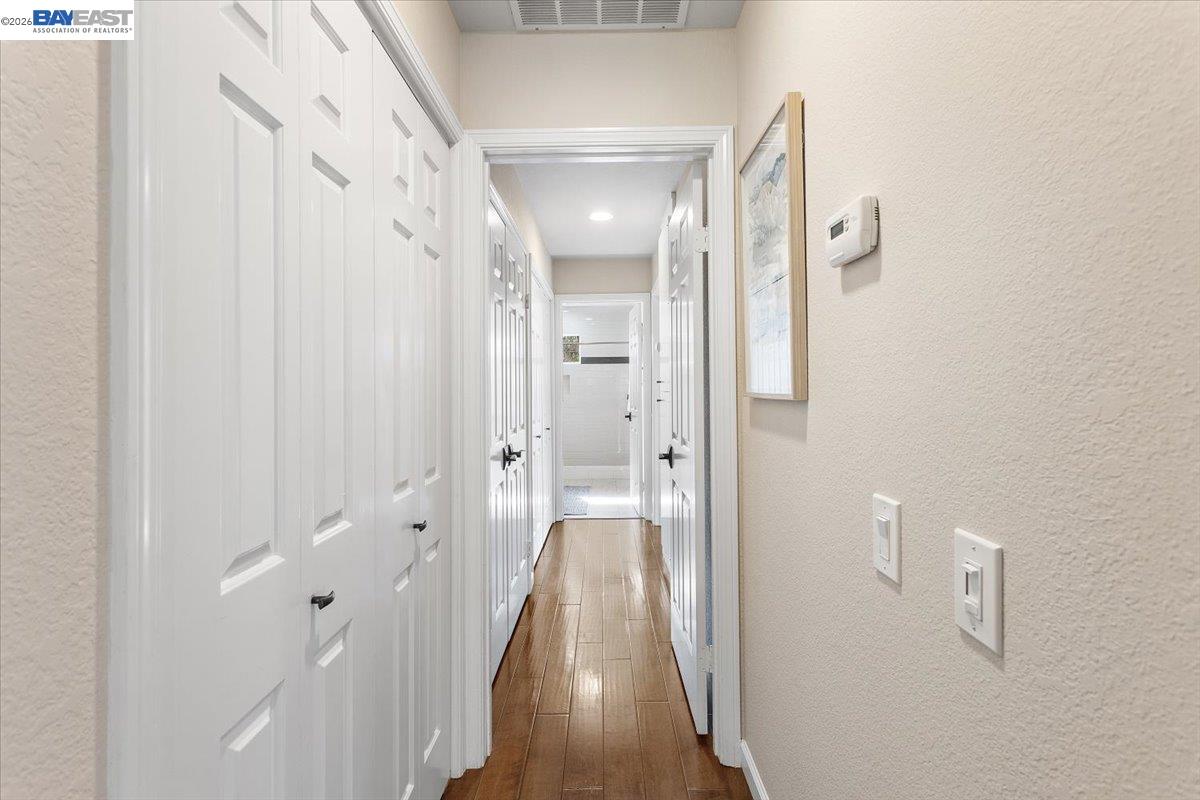 631 Centre Ct
