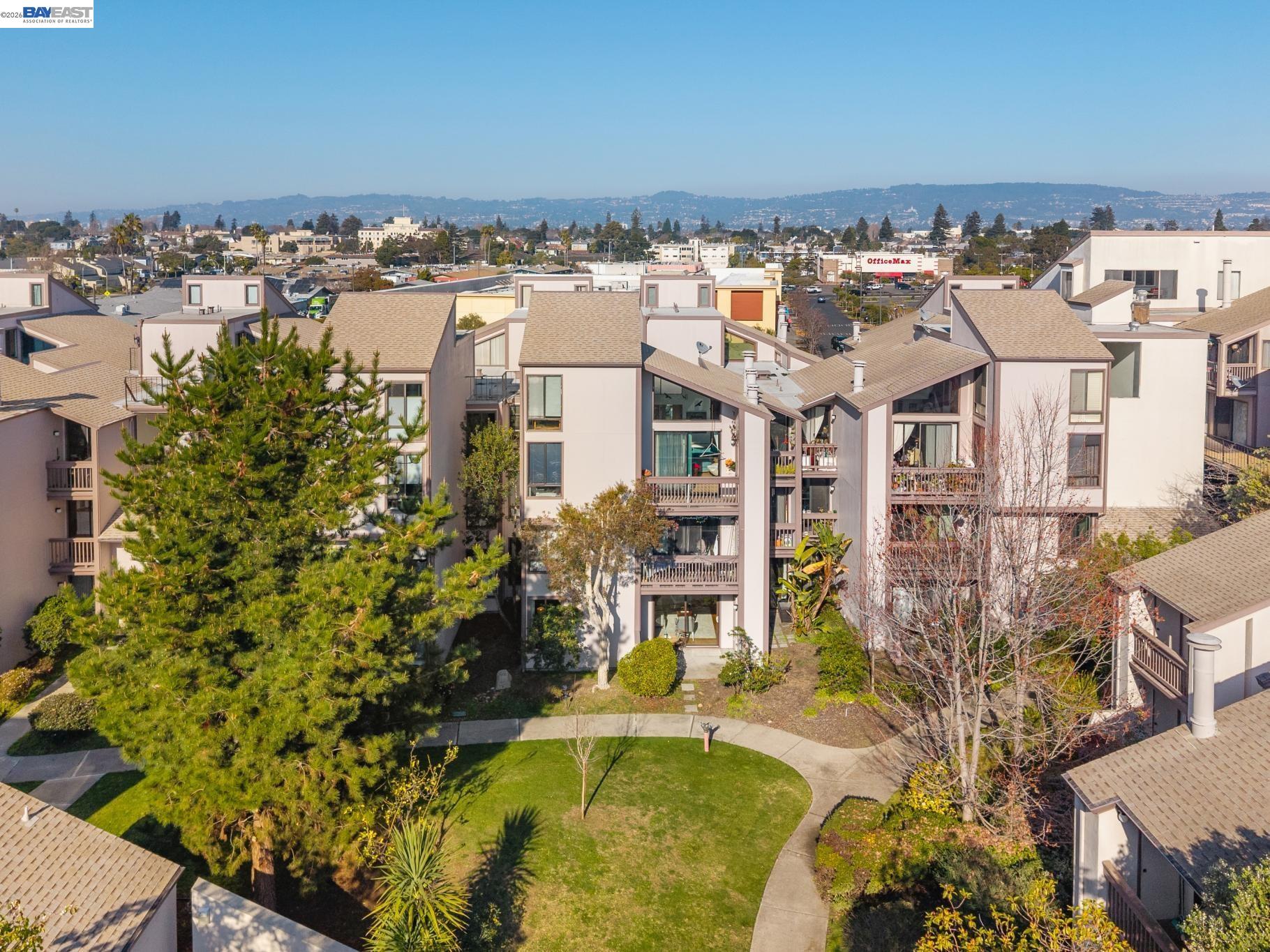 2101 Shoreline Dr # 153