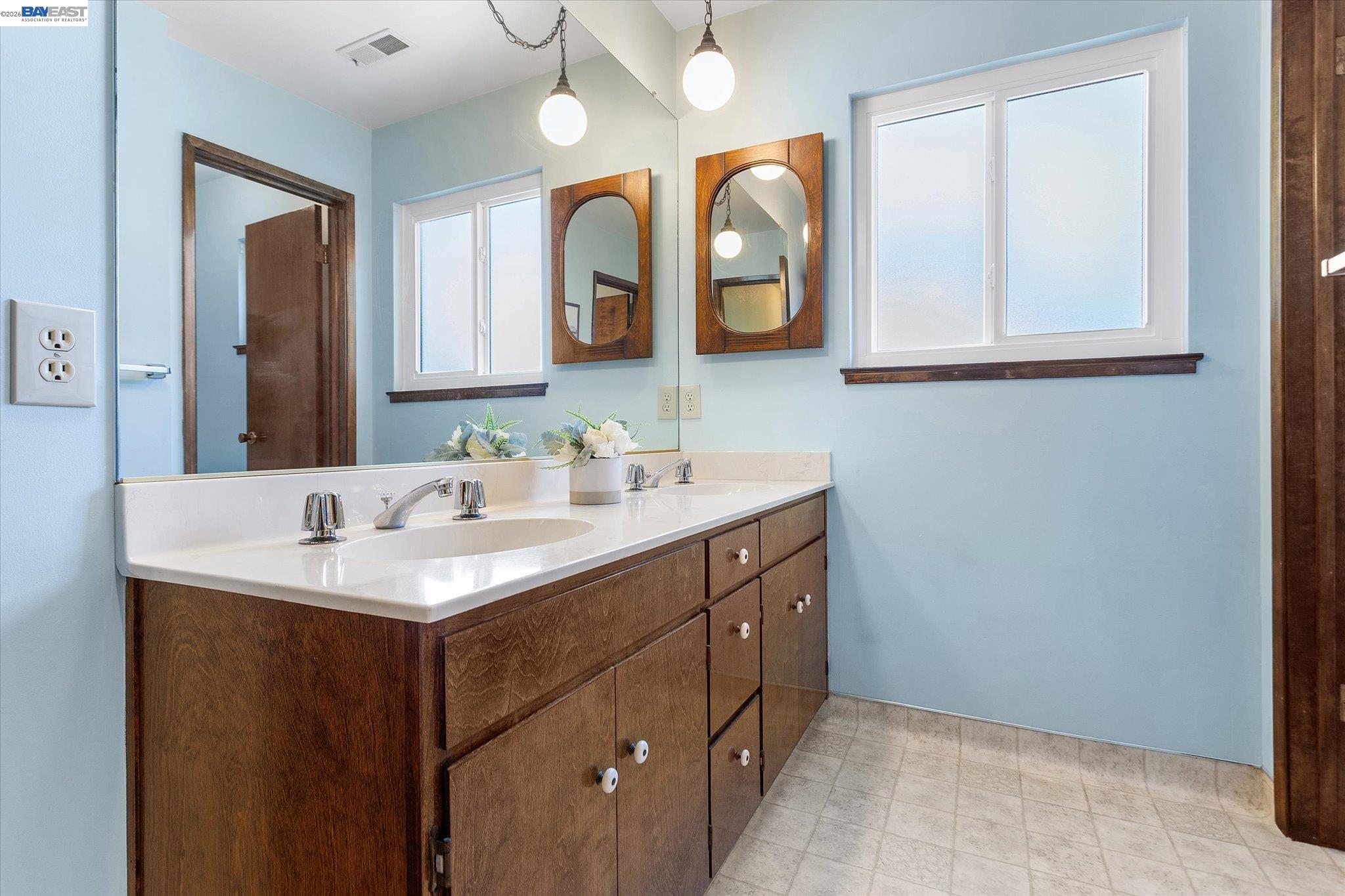 156 Mecartney Rd