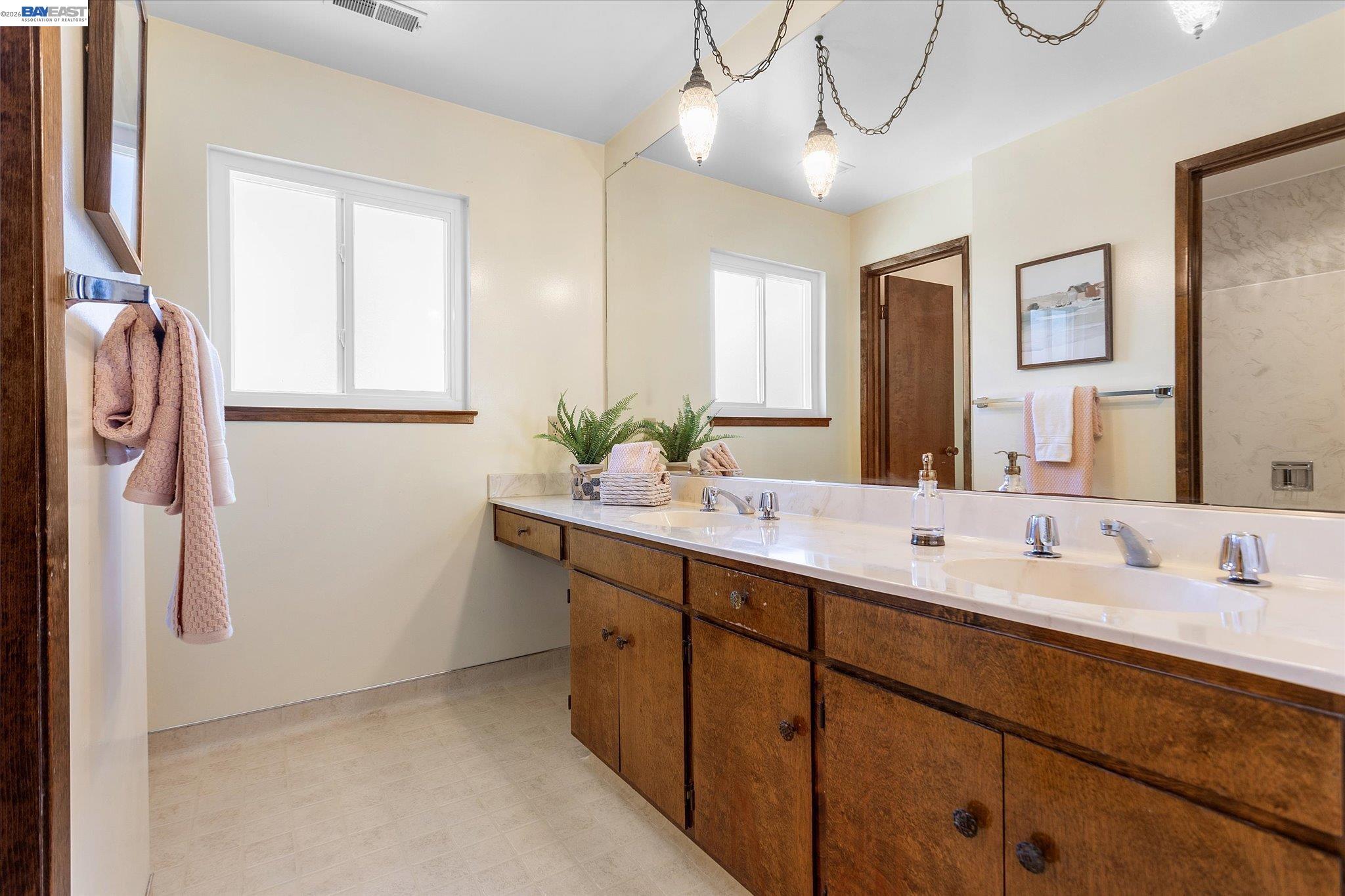 156 Mecartney Rd