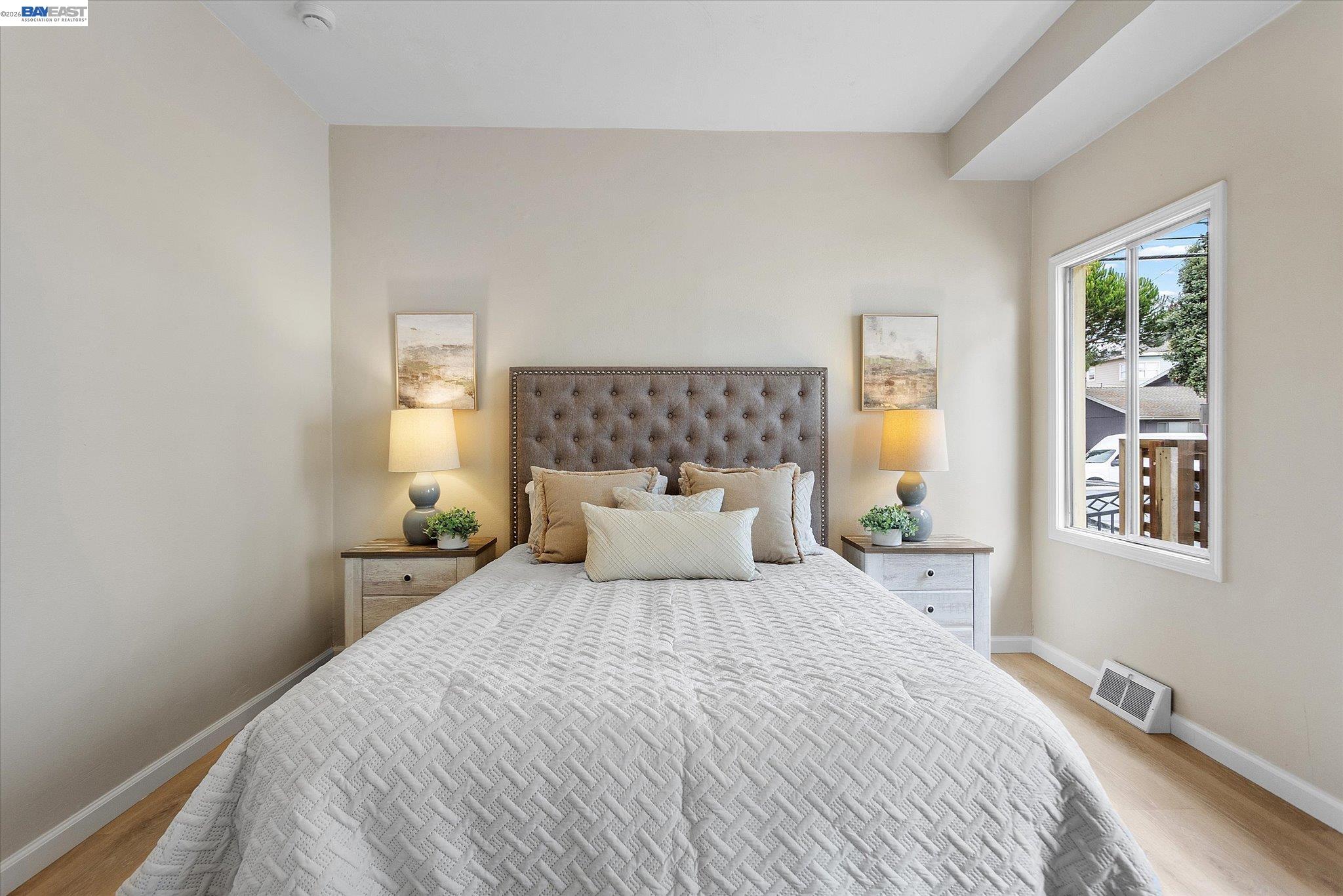 1410 PEARL ST.