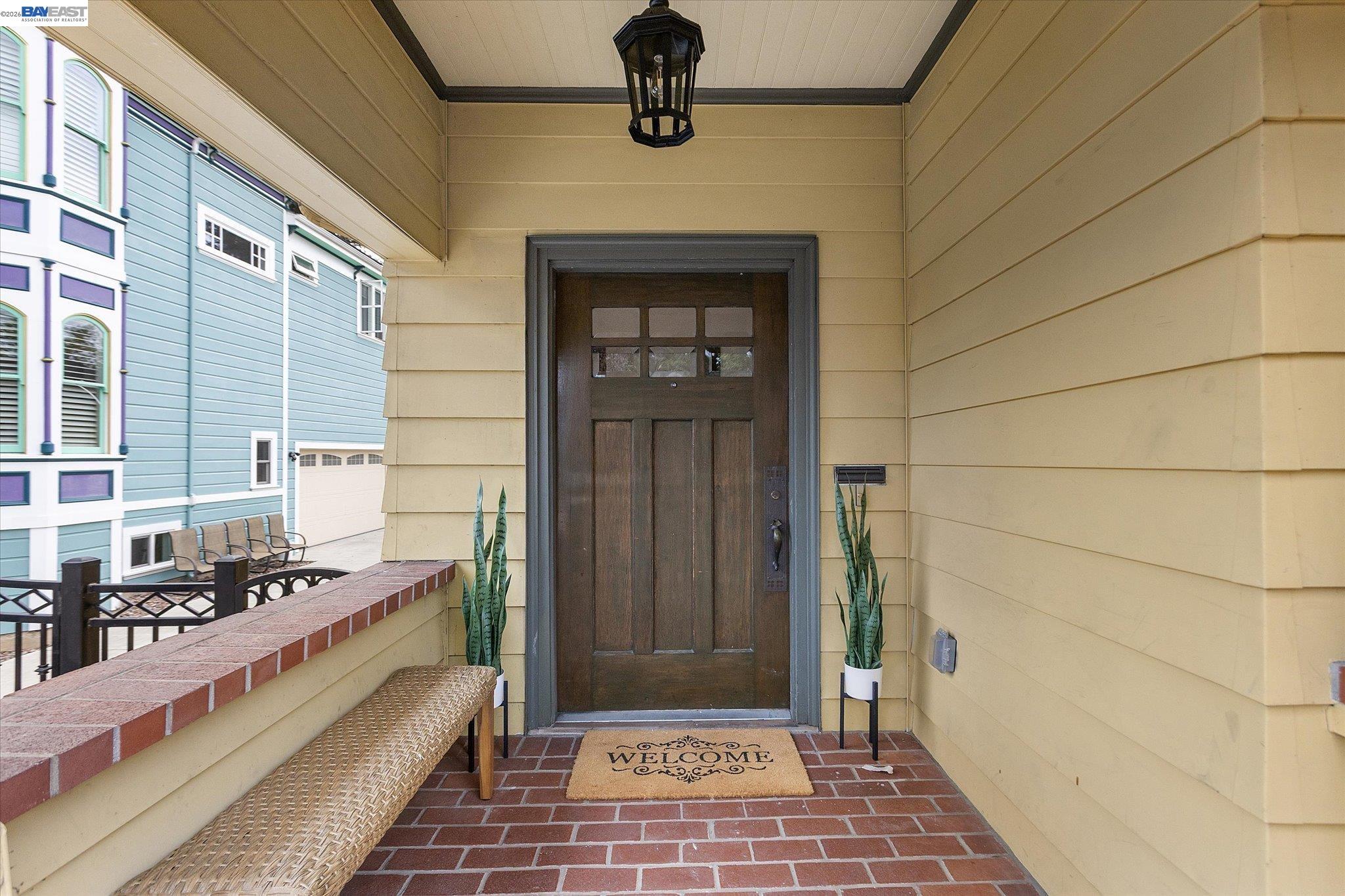 1410 PEARL ST.