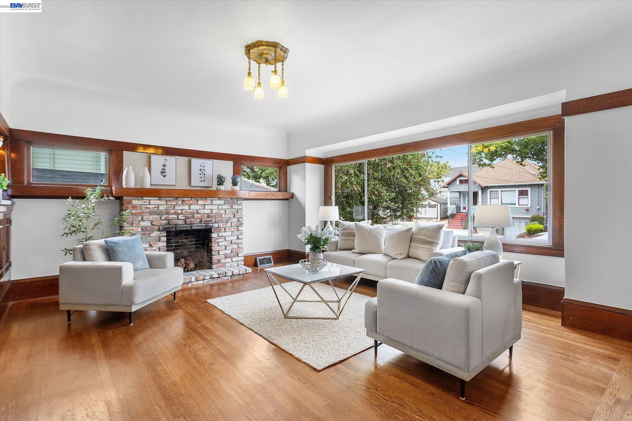1410 PEARL ST.