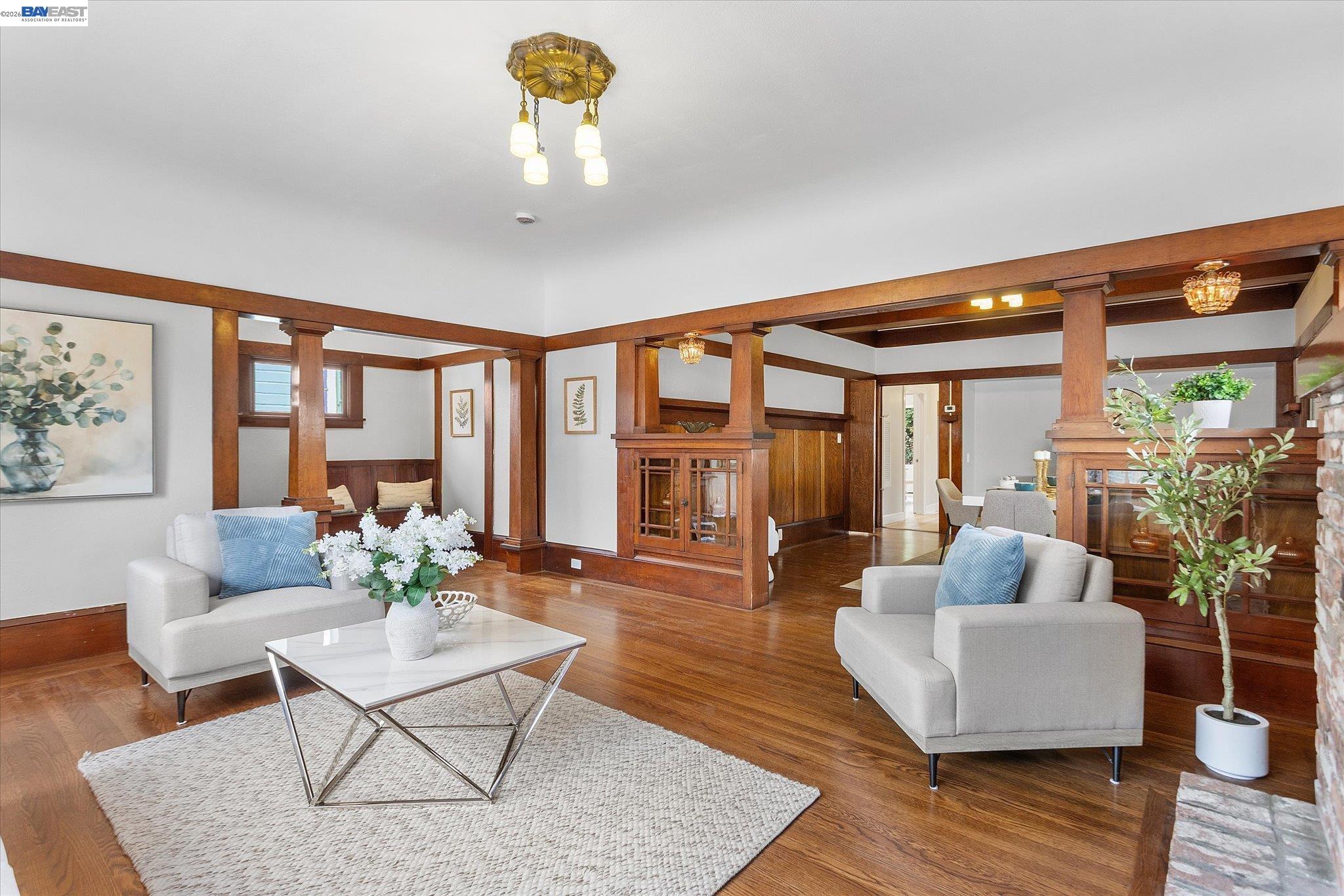 1410 PEARL ST.