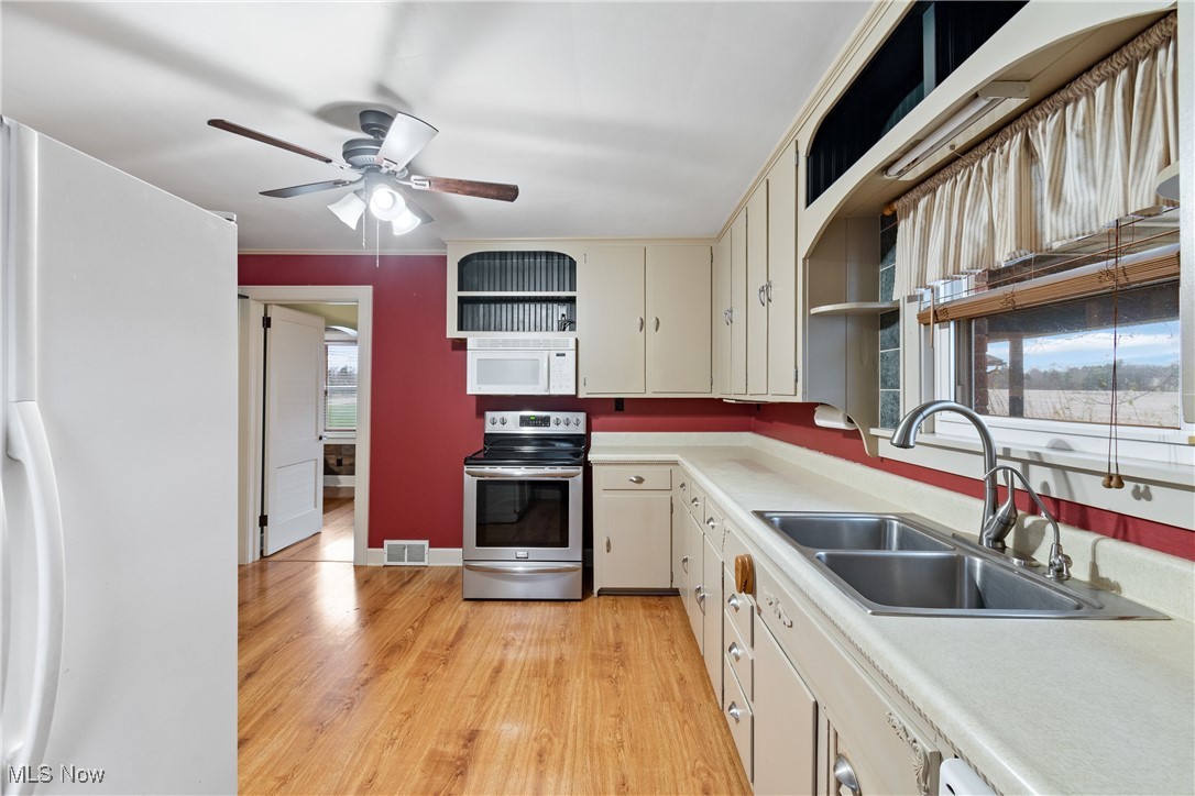 4464 Kemary Avenue SW