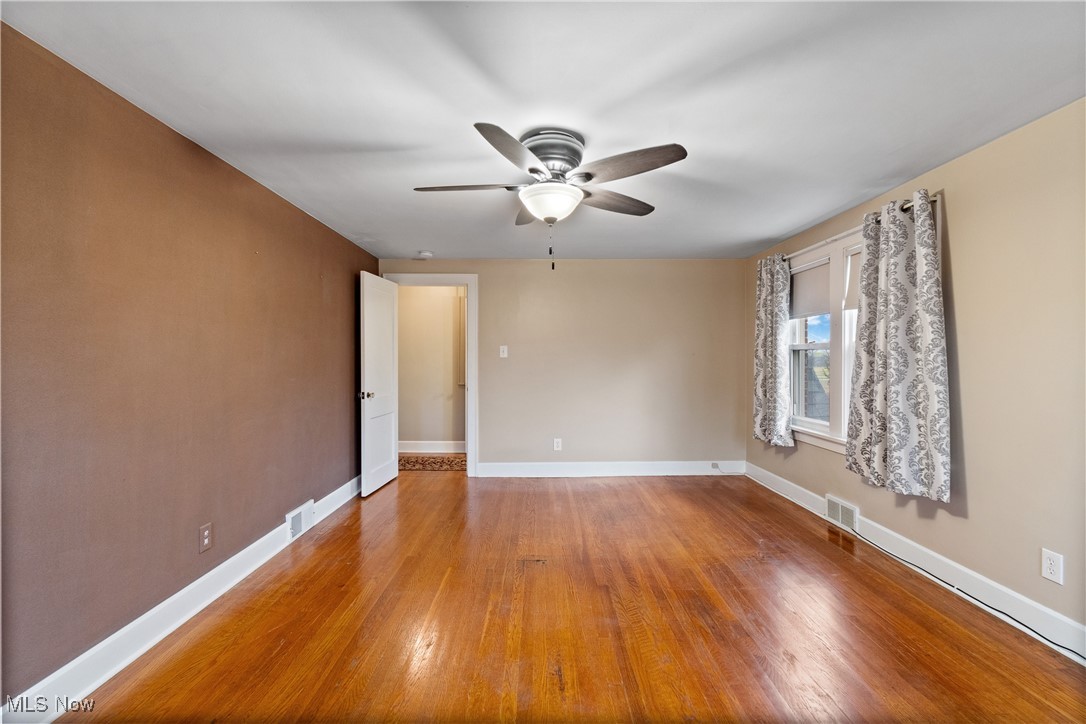 4464 Kemary Avenue SW