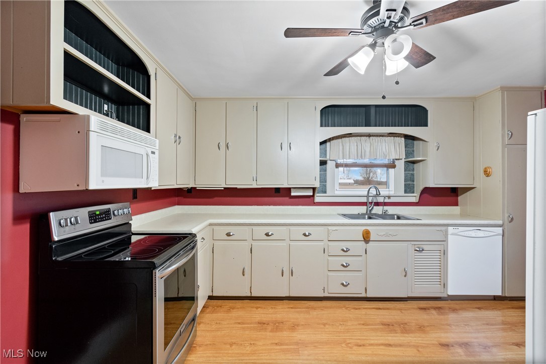 4464 Kemary Avenue SW