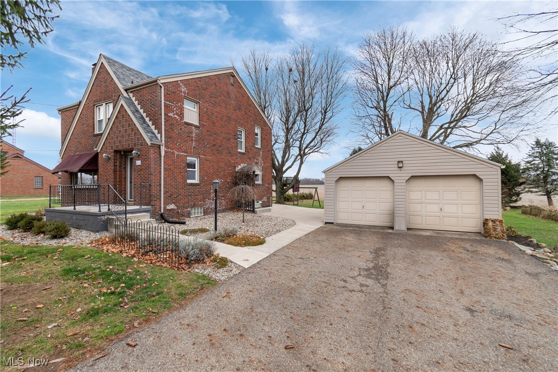 4464 Kemary Avenue SW