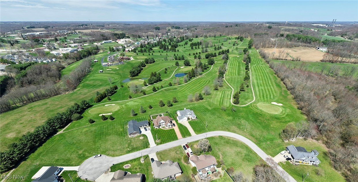 1130 Meadowbrook Lane NE