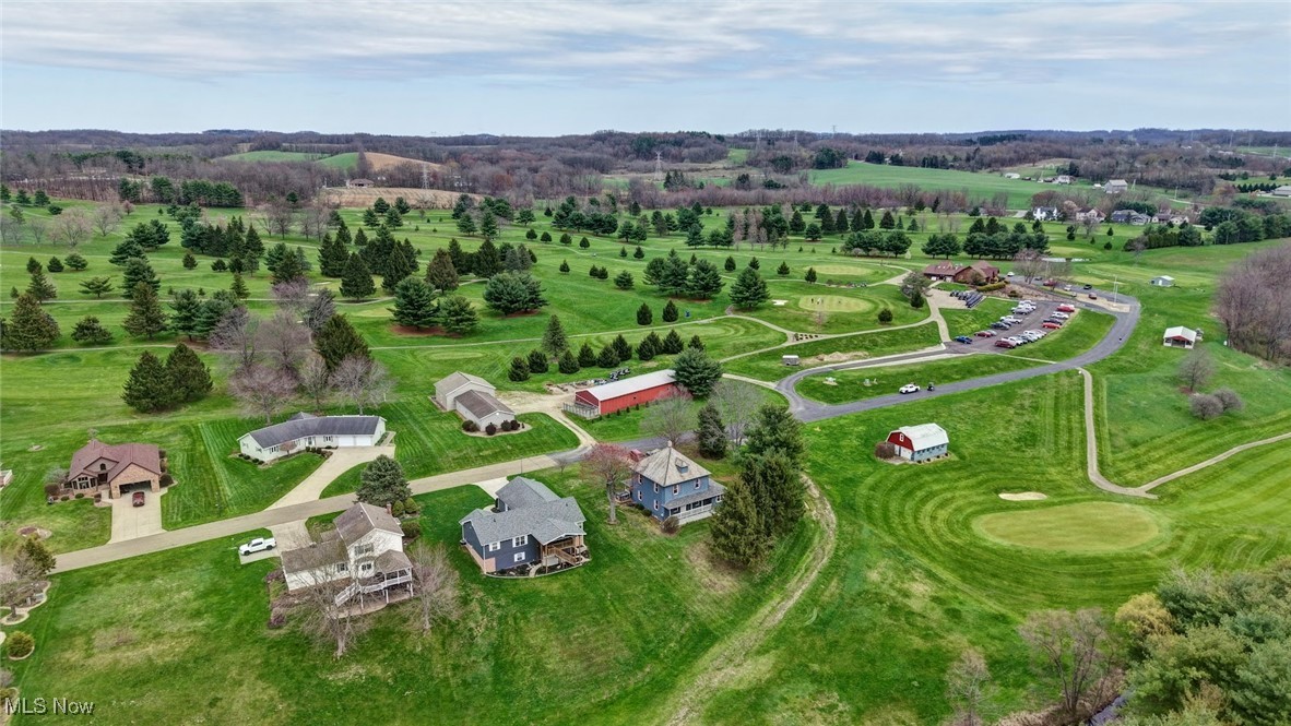 1130 Meadowbrook Lane NE