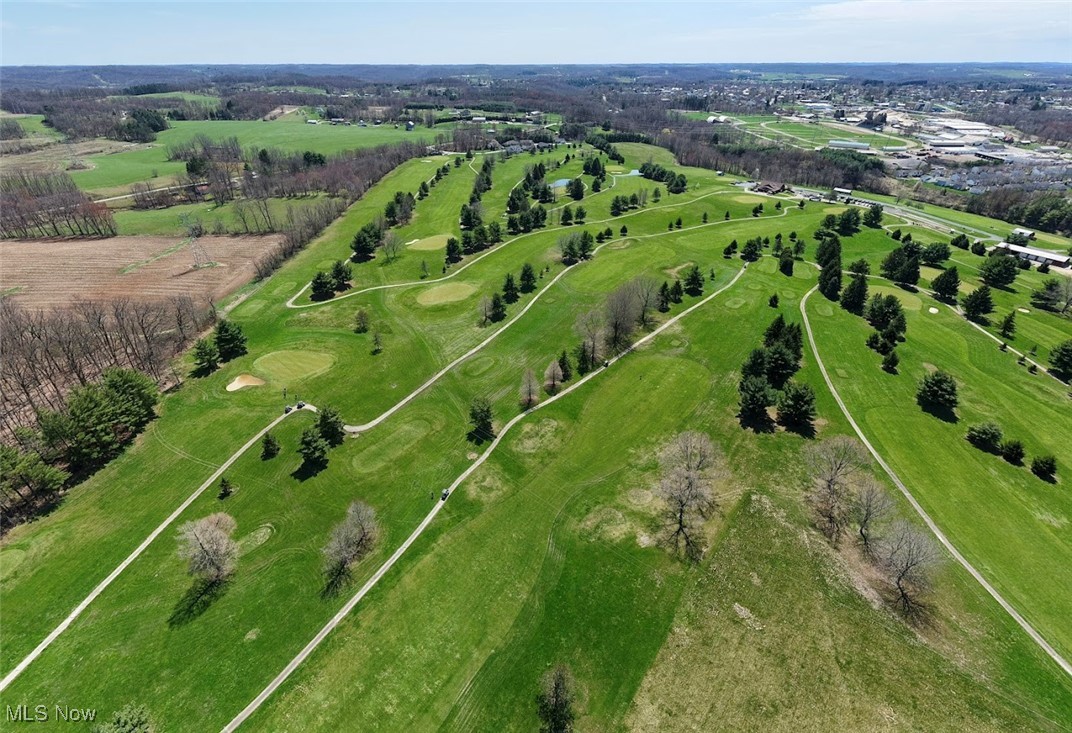 1130 Meadowbrook Lane NE