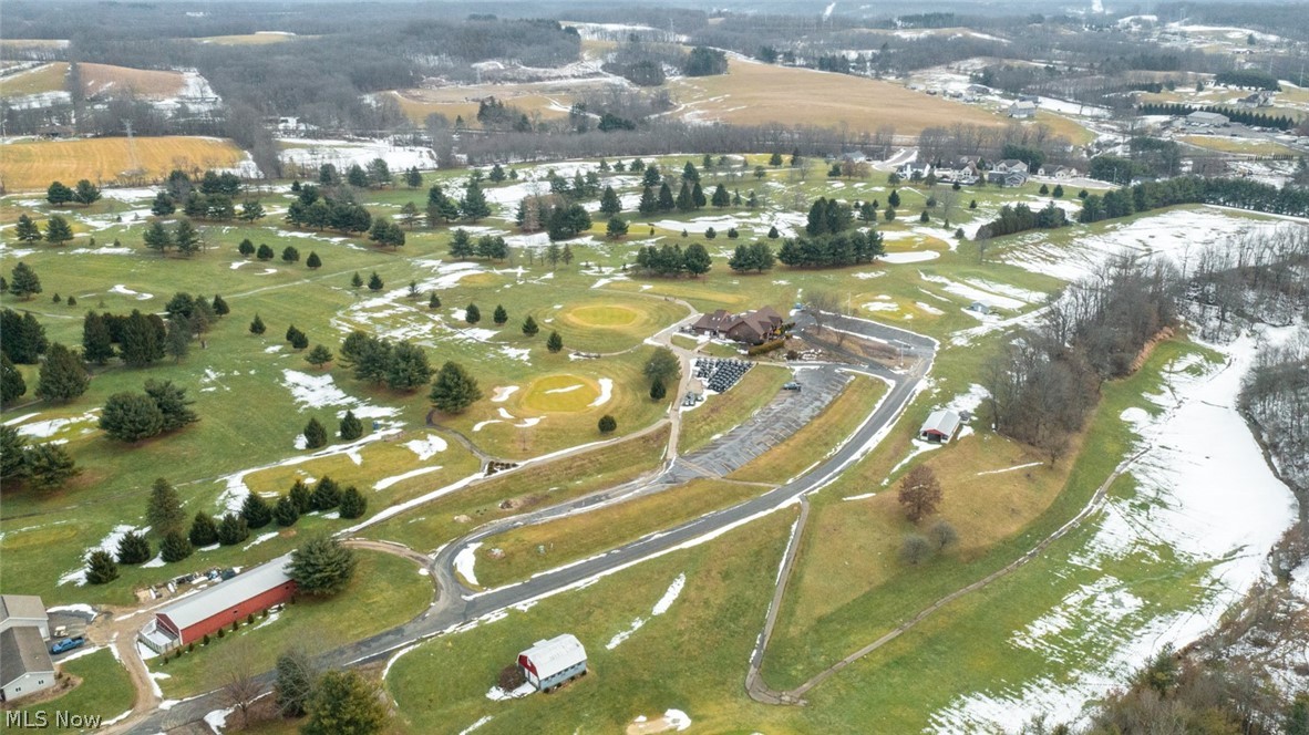 1130 Meadowbrook Lane NE