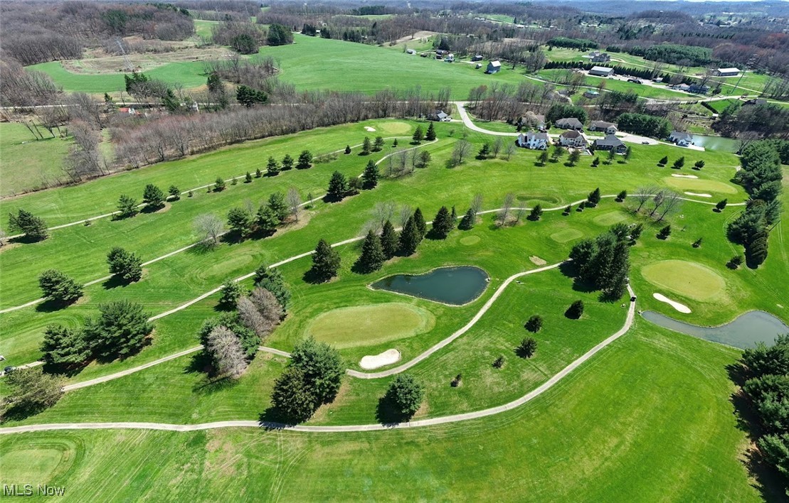 1130 Meadowbrook Lane NE