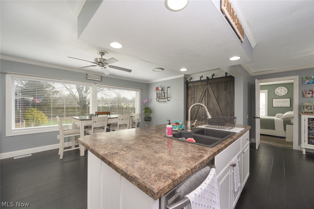 1402 S Chapel Street