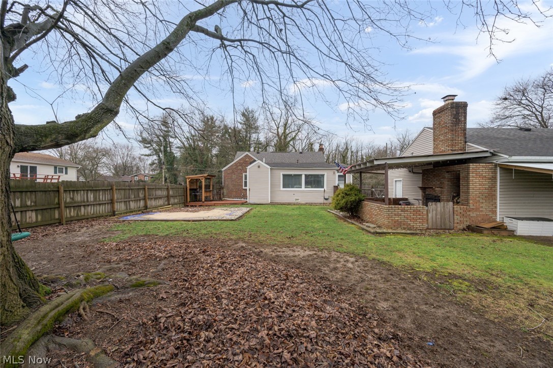 1402 S Chapel Street